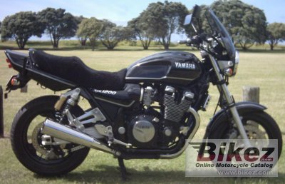 1998 Yamaha XJR 1200 photo
